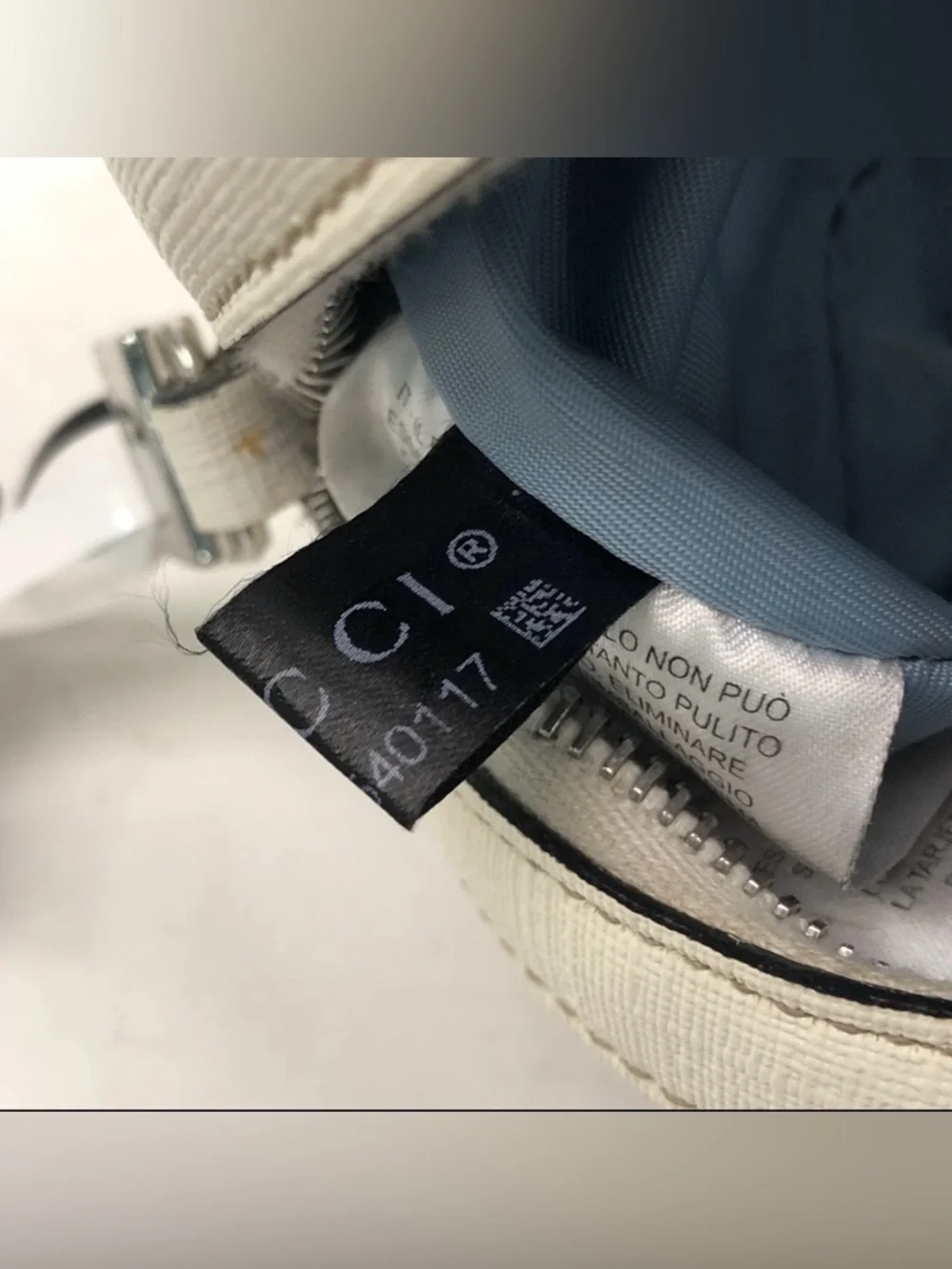 Authentic Gucci Monogram Octopus Purse RARE COA Included - Picture 7 of 8